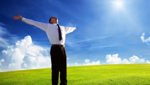 Dios es quien nos prospera en abundancia