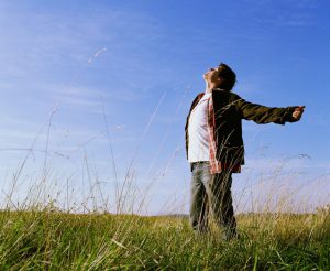 Traiga la presencia de Dios a su vida y a su familia