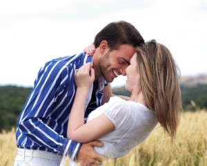 No permita que malos consejos afecten su relación conyugal No permita que malos consejos afecten su relación conyugal